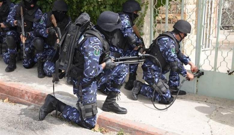 الامن يوقف 6 مواطنين من السموع على خلفية شجار