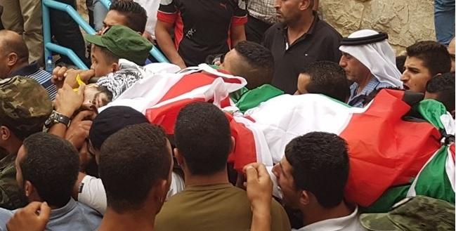 جماهير بيت لحم تشيع جثمان شهيد تقوع