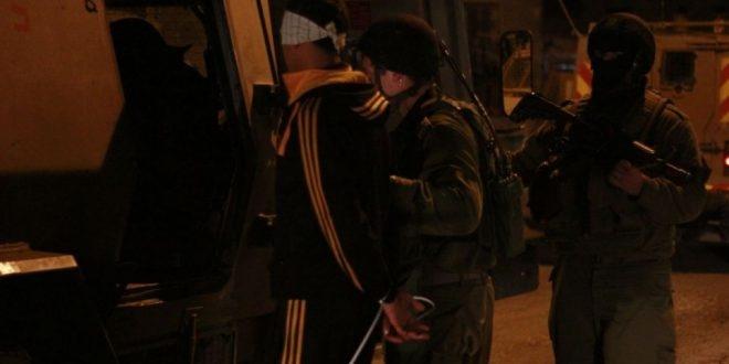 (محدّث) قوات الاحتلال تعتقل 15 مواطناً من الضفة بينهم فتية