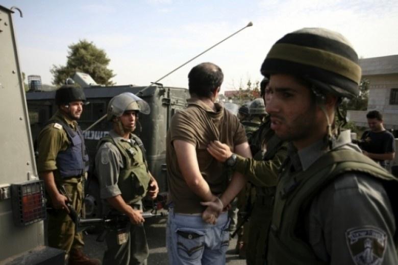 الشاباك يزعم اعتقال خلية فلسطينية في القدس