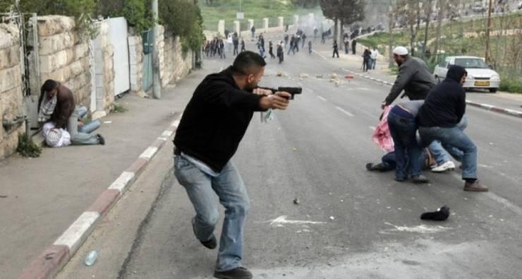 مستعربون يختطفون شابا قرب بلدة حزما في القدس