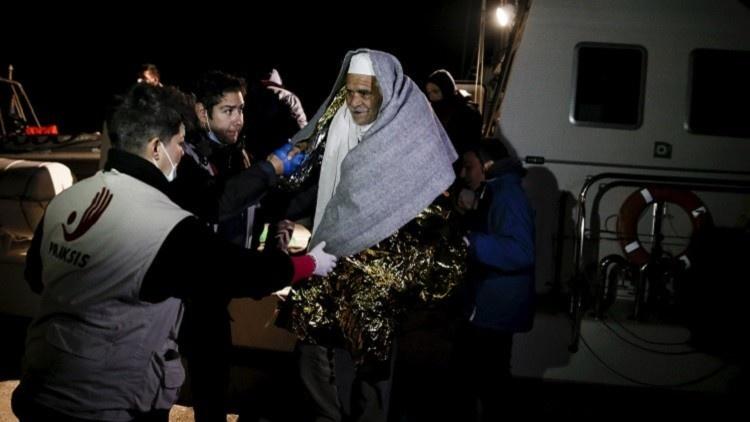 إنقاذ عشرات المهاجرين قبالة السواحل اليونانية