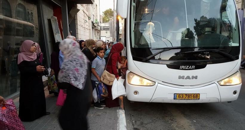 منع عدد من الأهالي من زيارة أبنائهم في سجن 