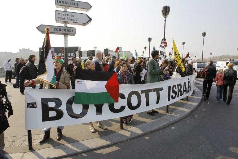 أكبر اتحاد عمالي في كندا يتبنى قراراً بمقاطعة الإحتلال