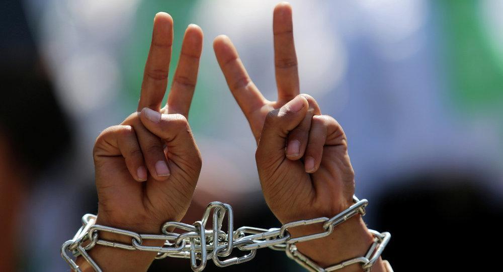 وقفة ومسيرة في رام الله لمناسبة يوم الأسير الفلسطيني