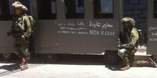 الاحتلال يقتحم مخيم عايدة وبعتدي على مصور بقنبلة صوت