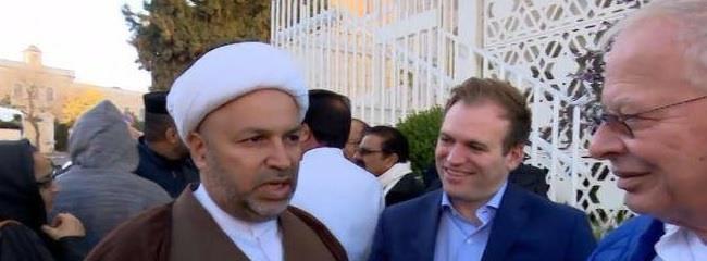 الاوقاف تطرد الوفد البحريني من المسجد الاقصى