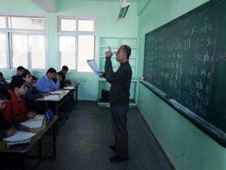 نقابة موظفي غزة تدعو لإضراب شامل