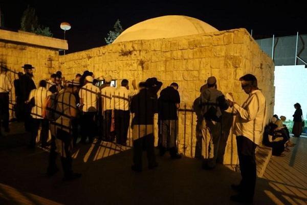 اعتقال 14 مواطناً ومصادرة اموال واقتحام الف مستوطن لقرية كفل حارس