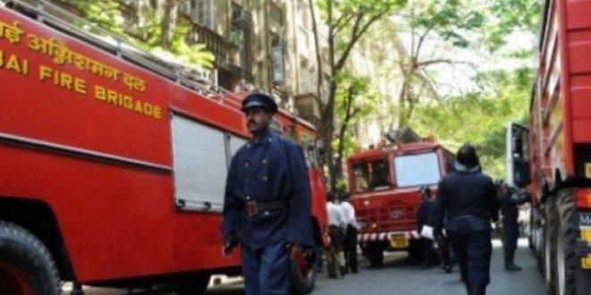 مقتل 15 في حريق بمبنى تجاري في  مدينة بومباي الهندية 