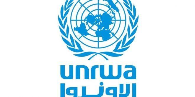 وقفة احتجاجية للجان الشعبية للمخيمات ضد تقليصات الأونروا في نابلس