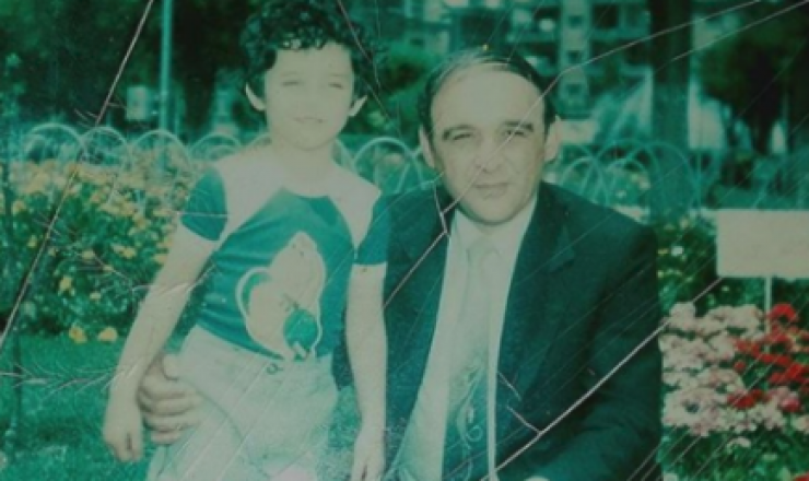 صورة| هذه الطفلة أصبحت من أجمل الفنانات العرب... من هي؟