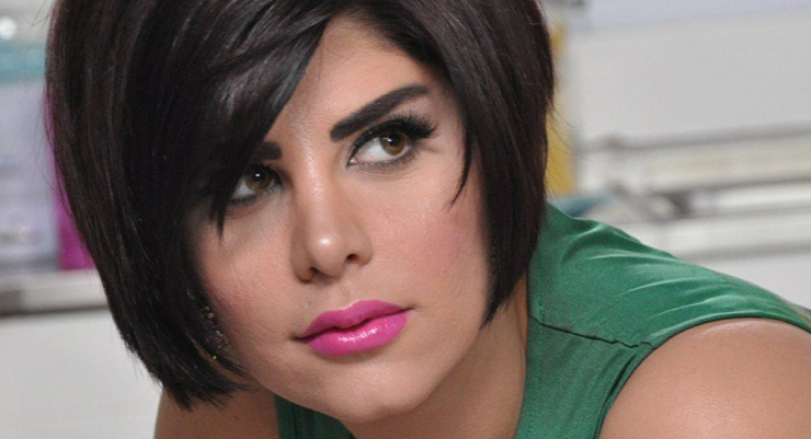 صور| بعد 'اتّهامها' بارتداء التصميم نفسه... شمس الكويتية ترد بقسوة!