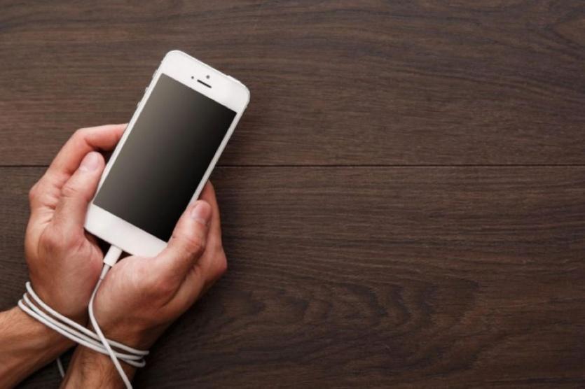 5 تطبيقات تحد من إدمان الهواتف