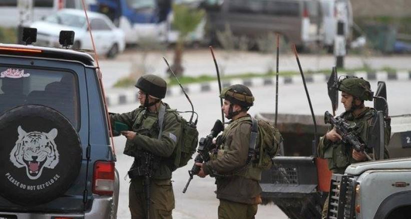 الاحتلال يغلق عدة مؤسسات فلسطينية بالقدس