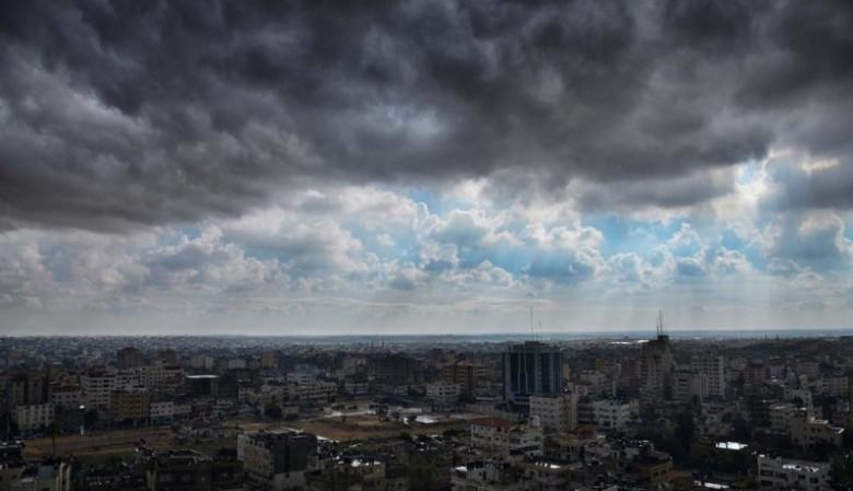 انخفاض على درجات الحرارة مع بقائها أعلى من معدلها بحدود 8 درجات