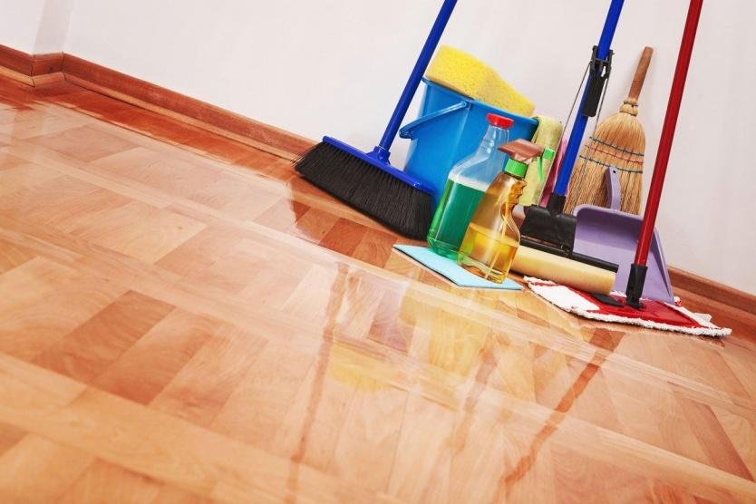 للسيدات... تنظيف المنزل يعادل تدخين 20 سيجارة
