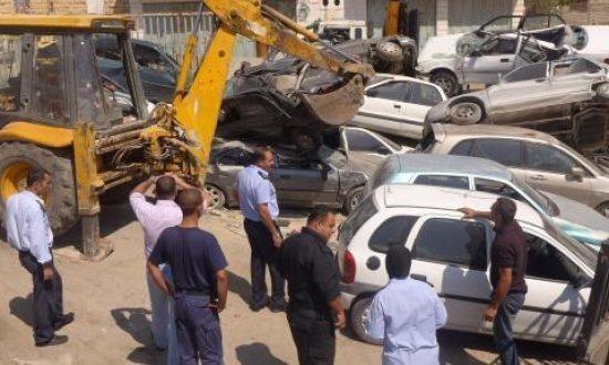 شرطة جنين تتلف (125) مركبة غير قانونية