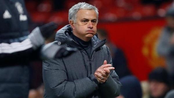 مورينيو: المباراة كانت بين 3 فرق