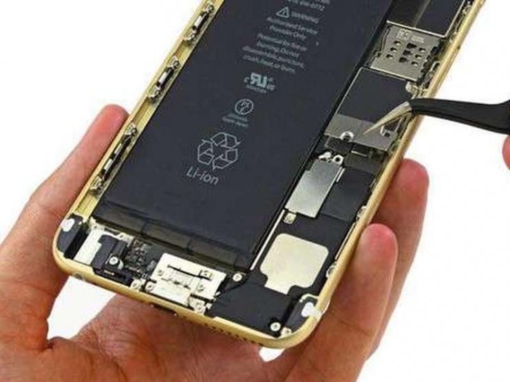 بطارية تعمل بالفضاء وبدرجة حرارة 70 تحت الصفر!