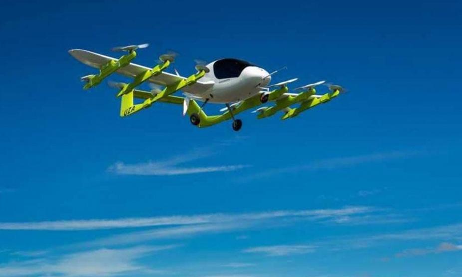 Cora... سيارة طائرة ذاتية القيادة