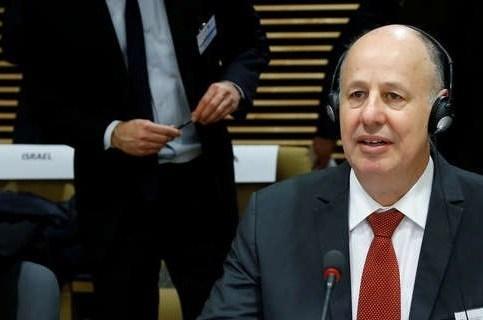 وزير إسرائيلي يشيد بقطر لمنعها وصول التمويل لحماس
