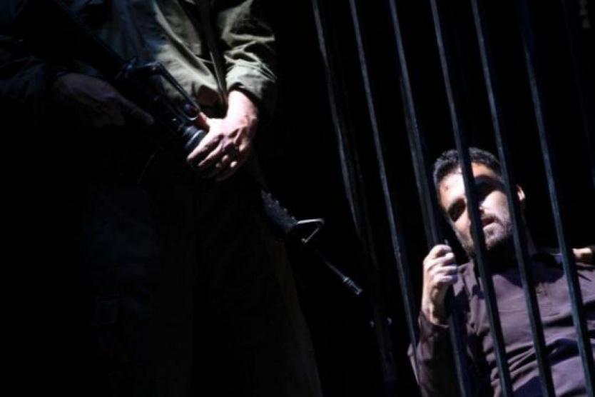 أسير بـهداريم يفقد بصره