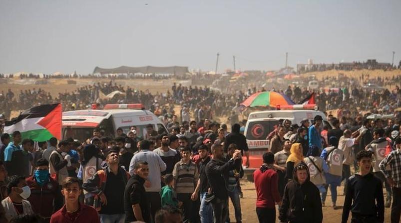 3شهداءو252 جريحافي قمع قوات الاحتلال لمسيرات العودة السلمية قرب السياج الفاصل لقطاع غزة.