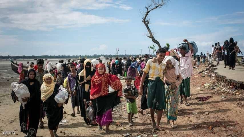 فيسبوك يتعهد بالمزيد من العمل لوقف خطاب الكراهية في ميانمار