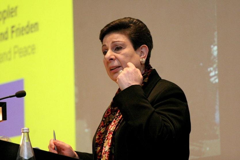 عشراوي : تدعو المجتمع الدولي للافراج عن الاسرى