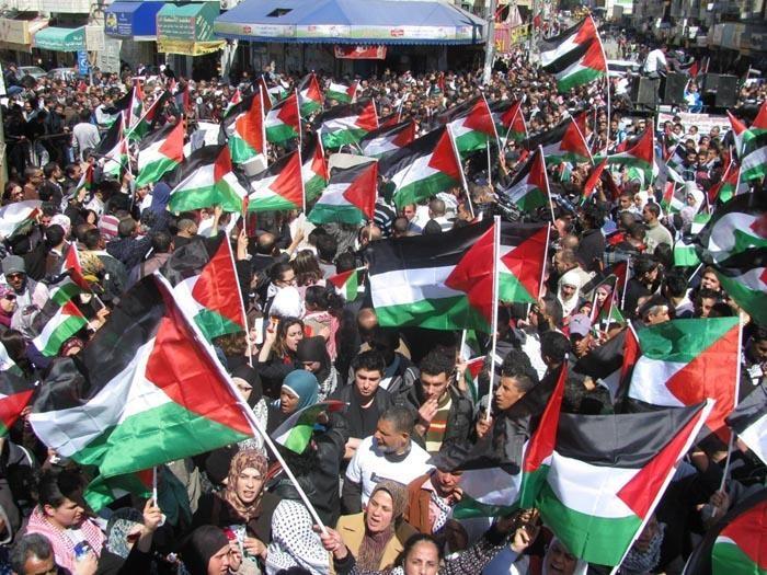 فلسطينيو الخارج: لا نعترف بأي قرار نيابة عن الفلسطينيين