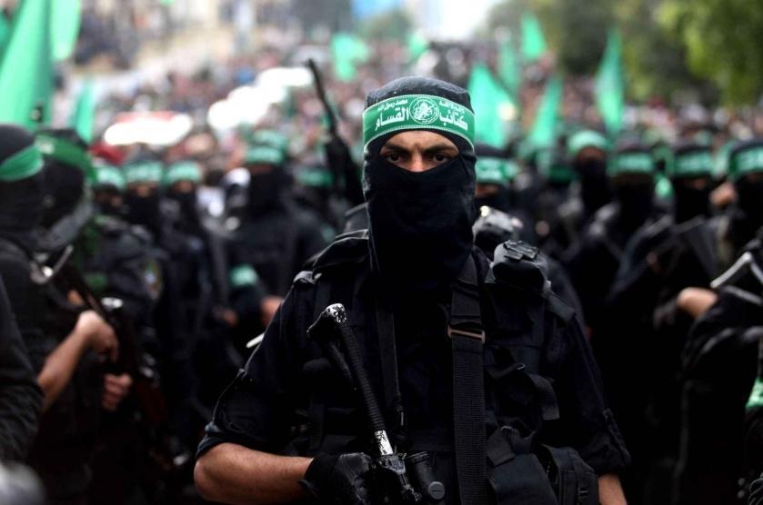 القسام تعلن استشهاد أحد عناصرها بقذيفة من 