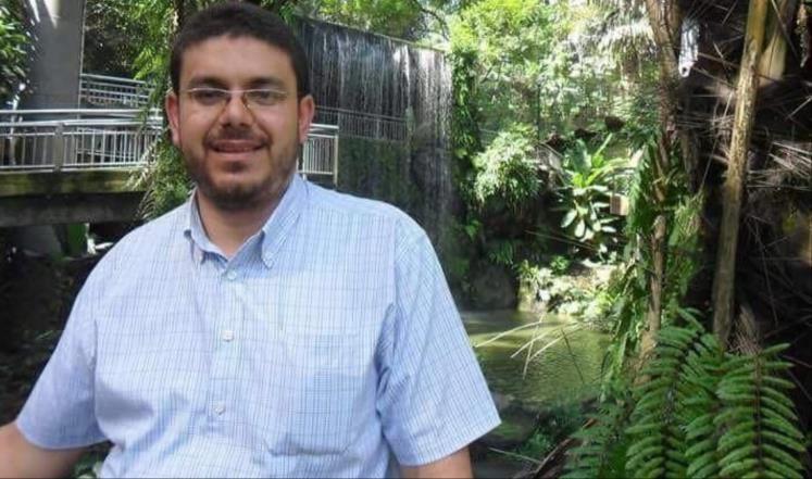 موافقة مصرية على ادخال جثمان الشهيد البطش الى القطاع