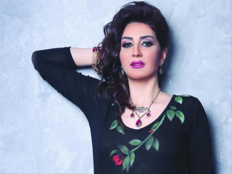 وفاء عامر لـ «الجمهور»: انتظروا مفاجآت «نسر الصعيد»