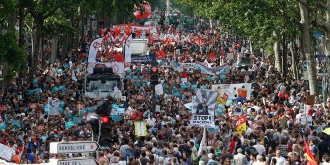 معارضو ماكرون ينزلون الى الشوارع في كافة انحاء فرنسا