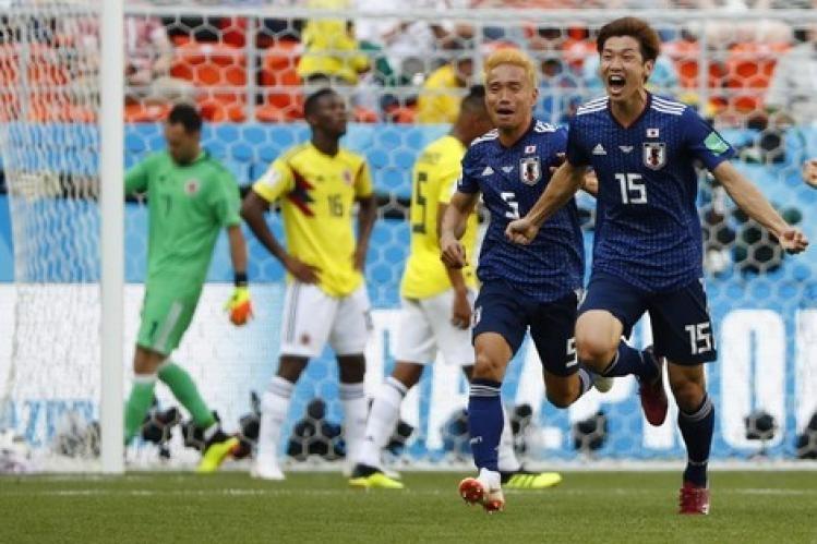 كولومبيا تسقط في الفخ الياباني