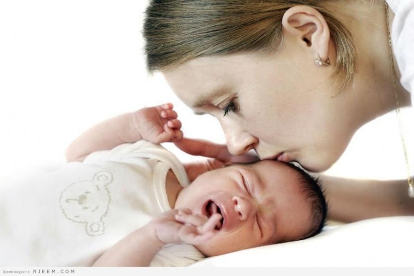 تعرّفي إلى أسباب دموع الأمهات 