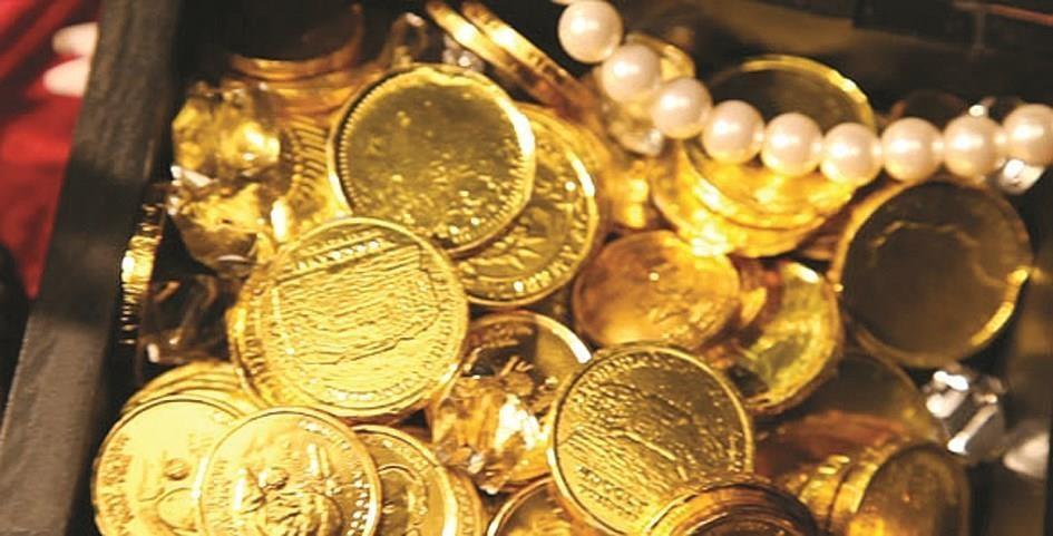 استرداد اثار وكنوز ثمينة ترجع للعصور المصرية القديمة