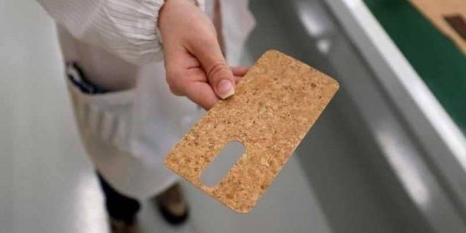 هاتف ذكي جديد مصنوع من “مادة غريبة”