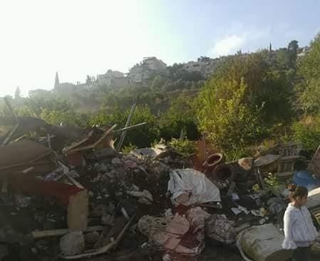 الاحتلال يهدم خيمة سياحية في قرية بتير