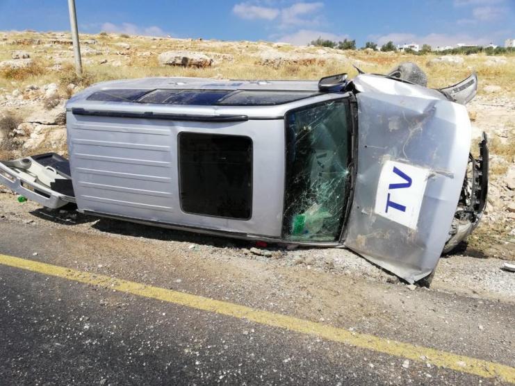 اصابة 3 صحفيين من الجزيرة بحادث سير في بيت لحم