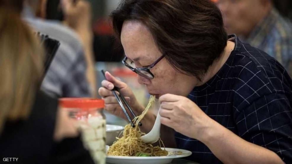دراسة تحذر.. أضرار خطيرة لتأخير وجبة العشاء
