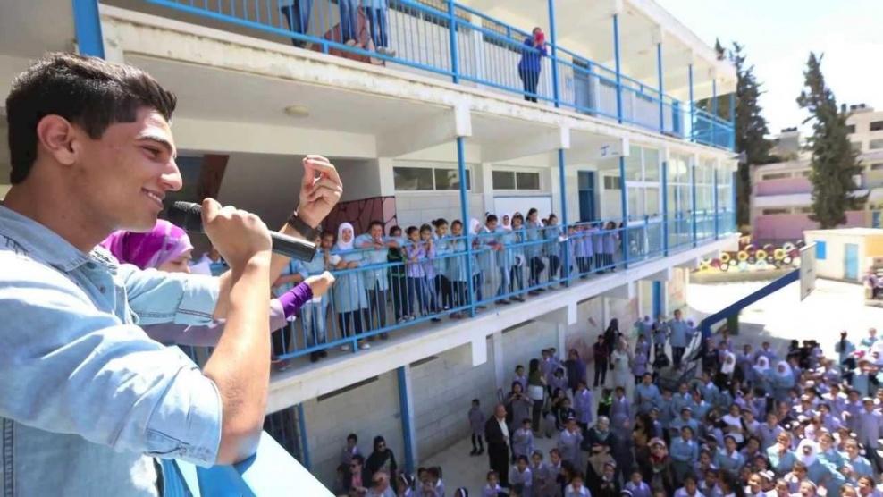 التربية: فلسطين على موعد مع كارثة بحال توقف خدمات