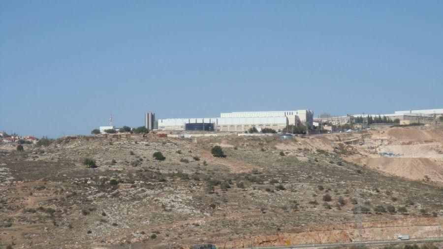 المخابرات العامة تفشل محاولة تسريب أرض محاذية لمستوطنة بركان