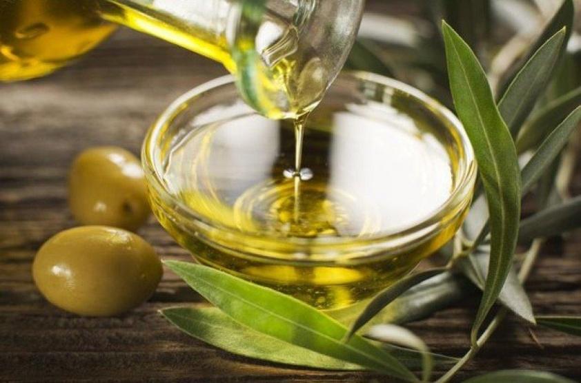 إندونيسيا تعفي الضرائب عن التمر وزيت الزيتون الفلسطيني