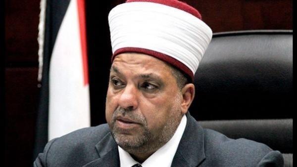ادعيس يدعو وسائل الإعلام لتوخي الدقة في نقل أخبار الحجاج