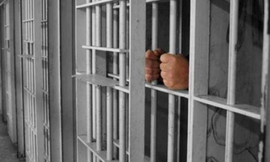 هيئة الأسرى تحذر من استمرار الانتهاكات الطبية بحق المعتقلين