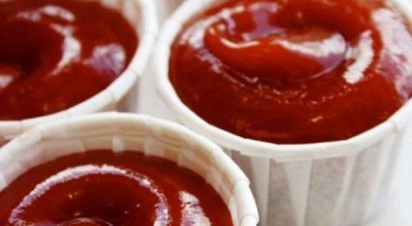 5 أسباب تدفعك للتوقف عن تناول الكاتشب الجاهز