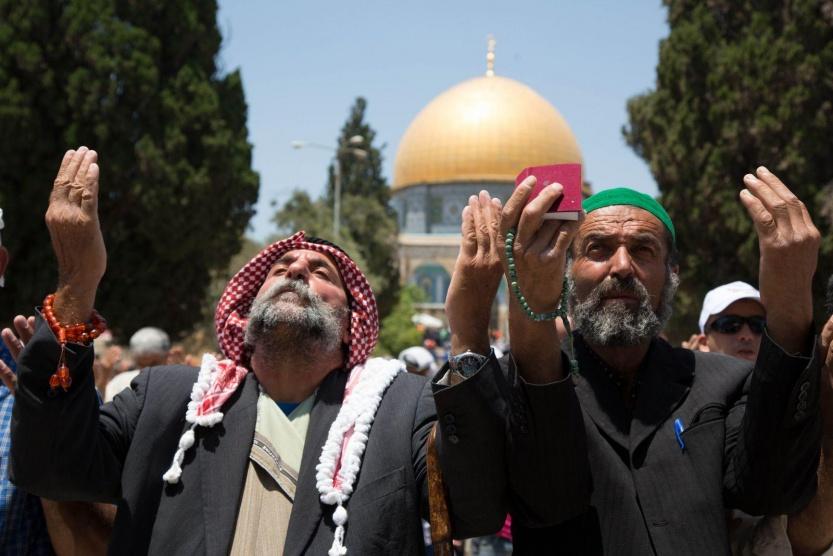  خطيب الأقصى يطالب برفع العقوبات عن قطاع غزة