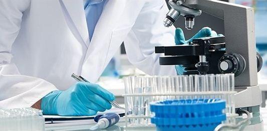 النيابة تغلق مختبراً للتحاليل الطبية في محافظة جنين
